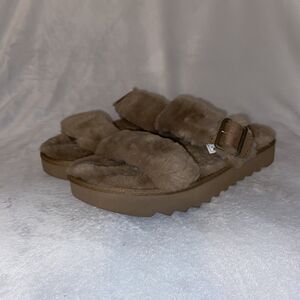 Koolaburra By UGG FURR-AH 1110213 Amphora Buckle Slide Sandals